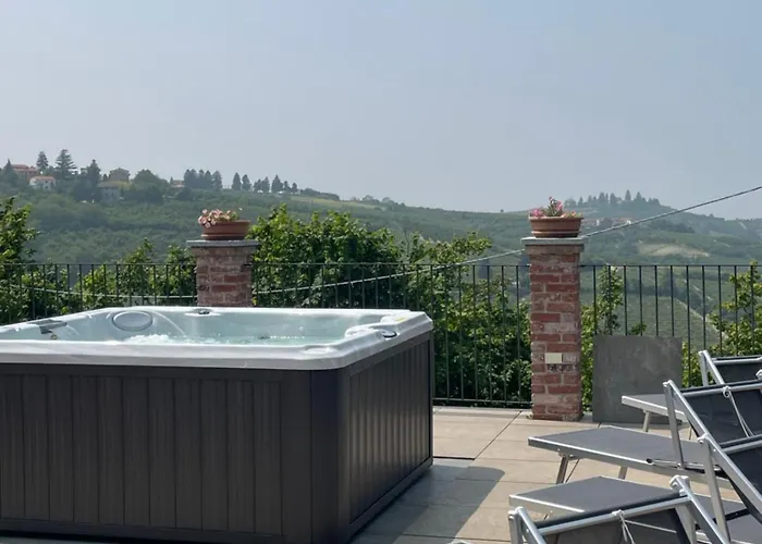 Cascina Anri ファームステイ *